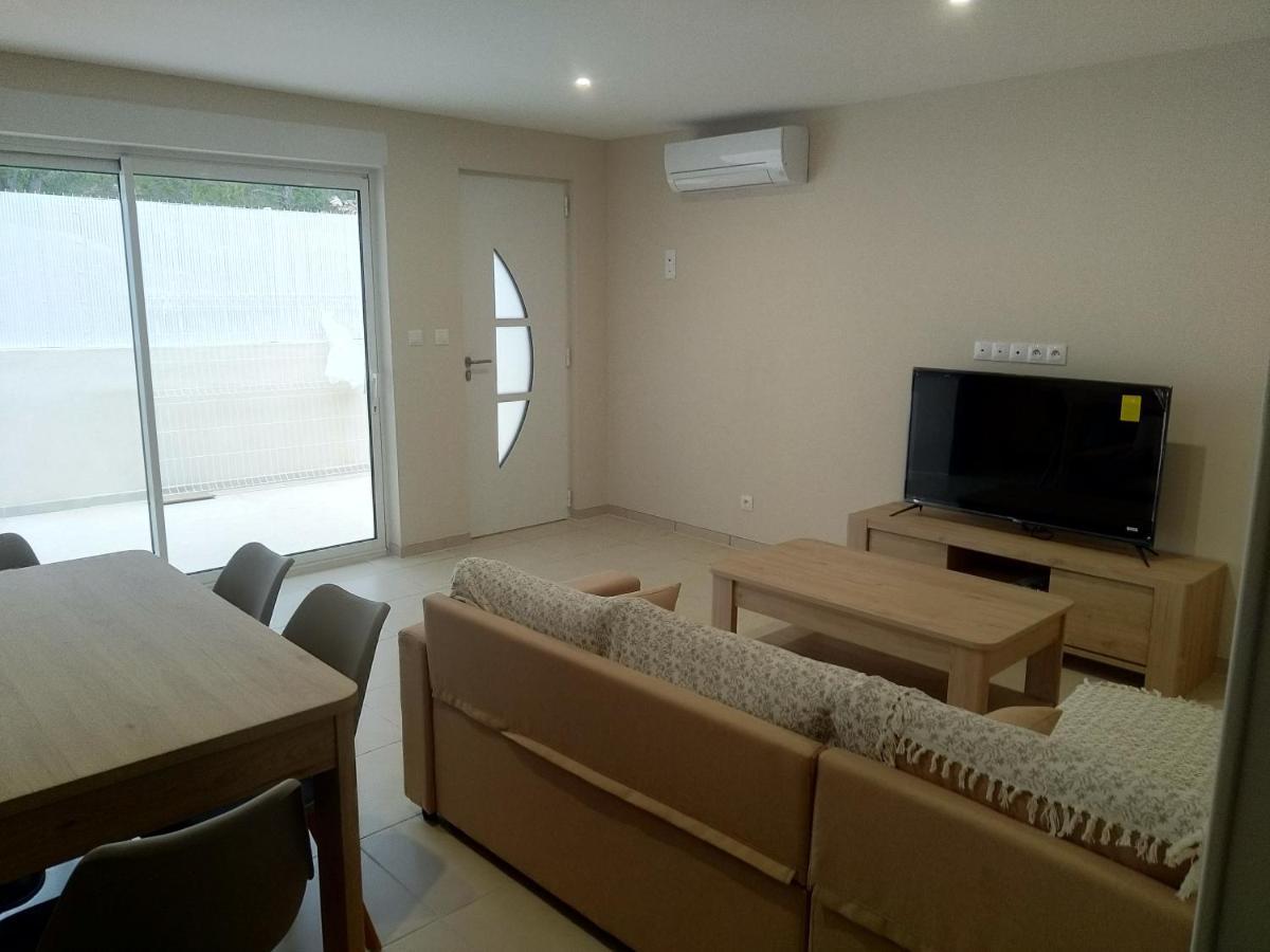 Appartement Meuble Proche De Cassis Roquefort-la-Bédoule Eksteriør bilde