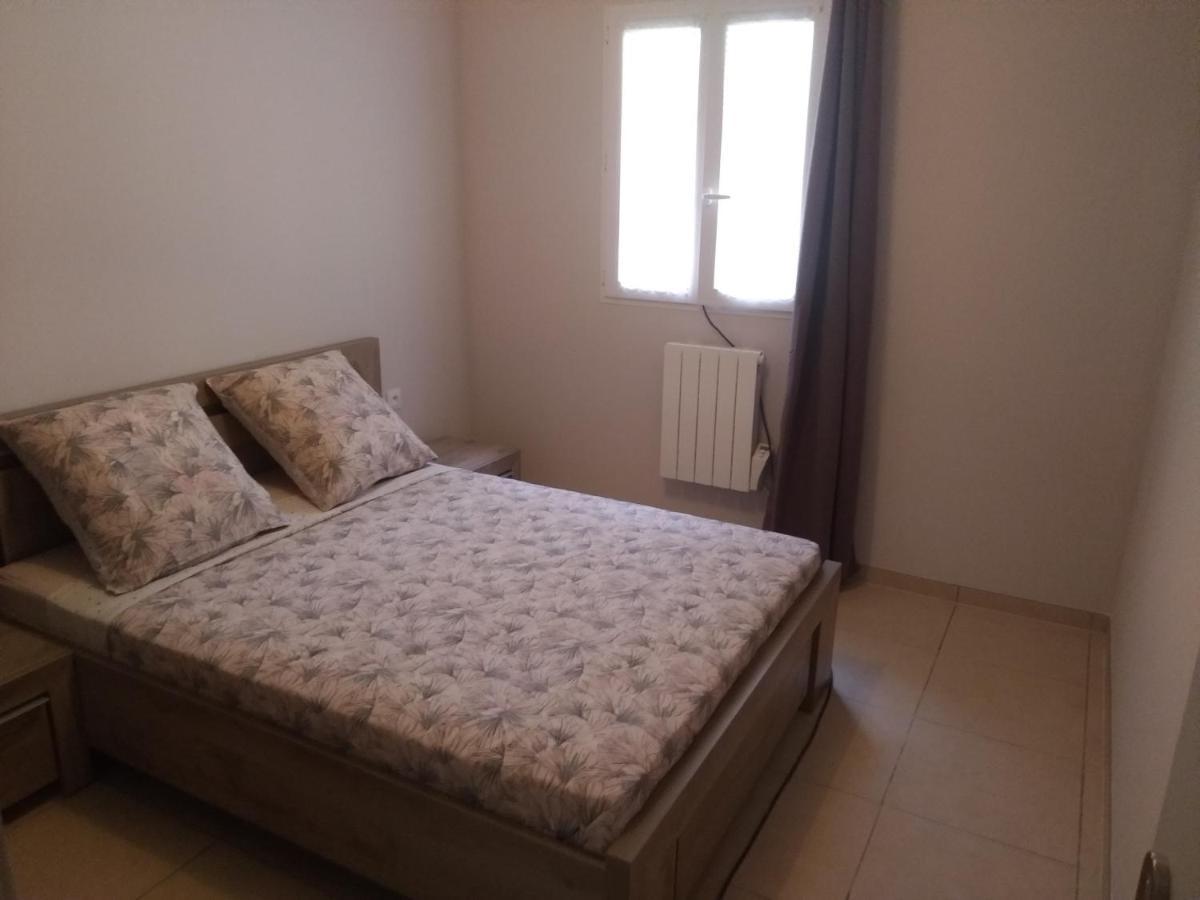 Appartement Meuble Proche De Cassis Roquefort-la-Bédoule Eksteriør bilde
